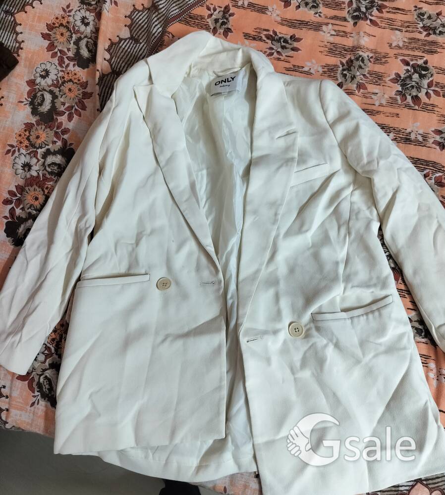 Women's over coat 