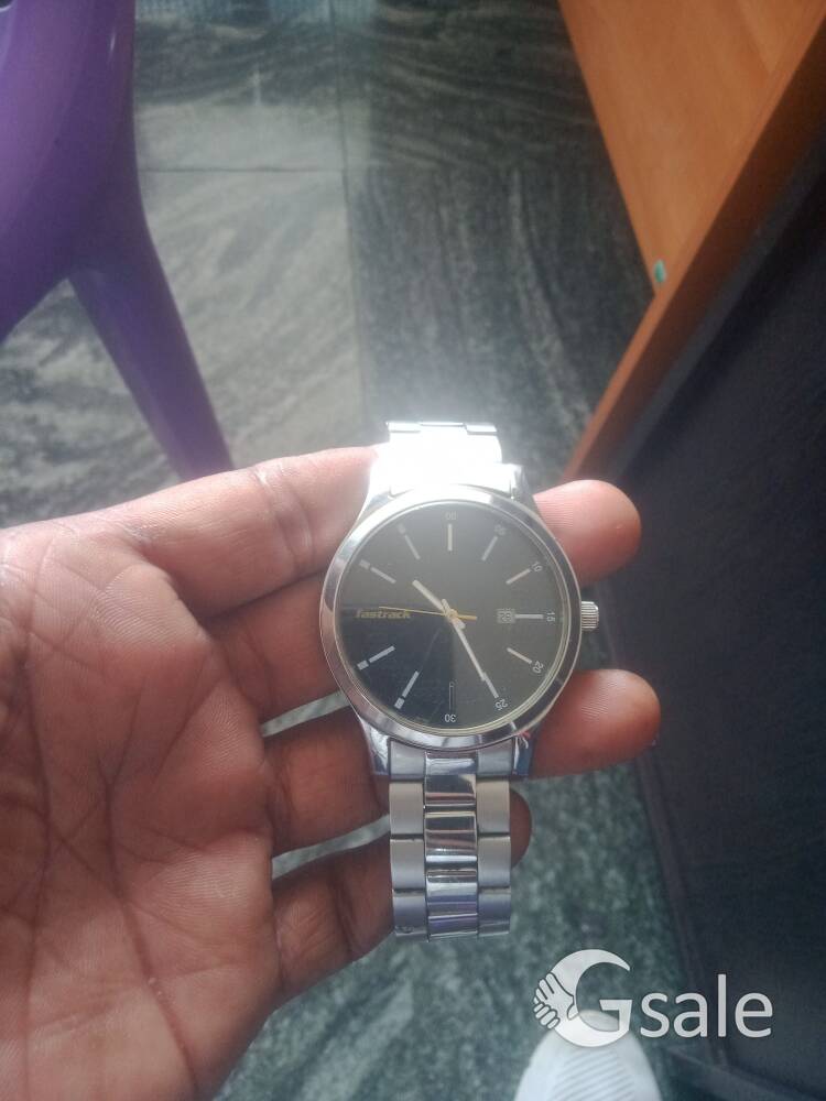 fast track 50mwr sliver colour good condition 