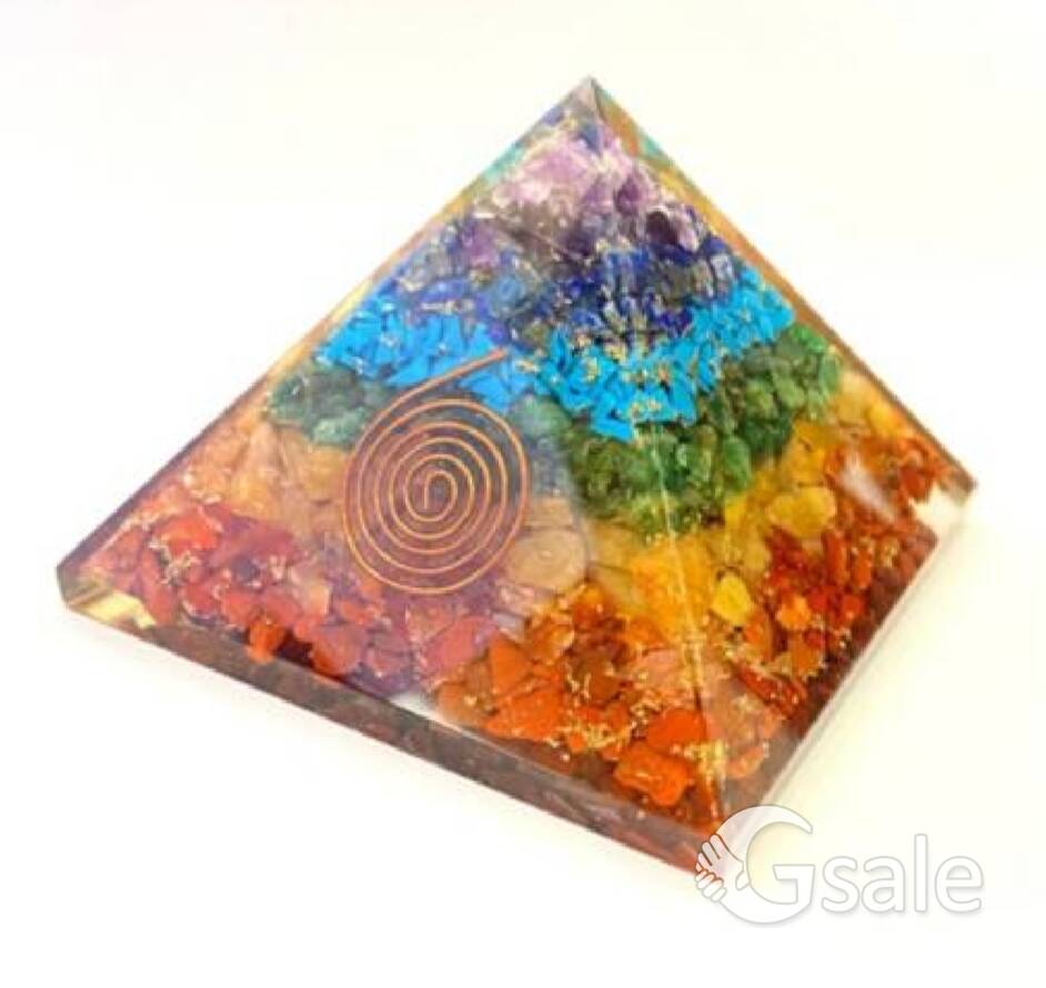 Sevan chakra pyramid 