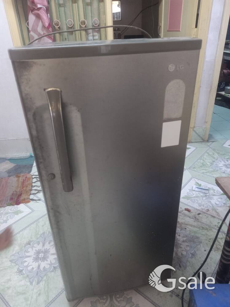 REFRIGERATOR WASHING REPAIR SERVICE