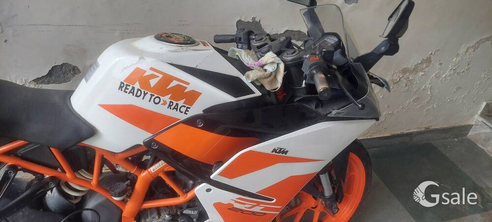 ktm rc 200