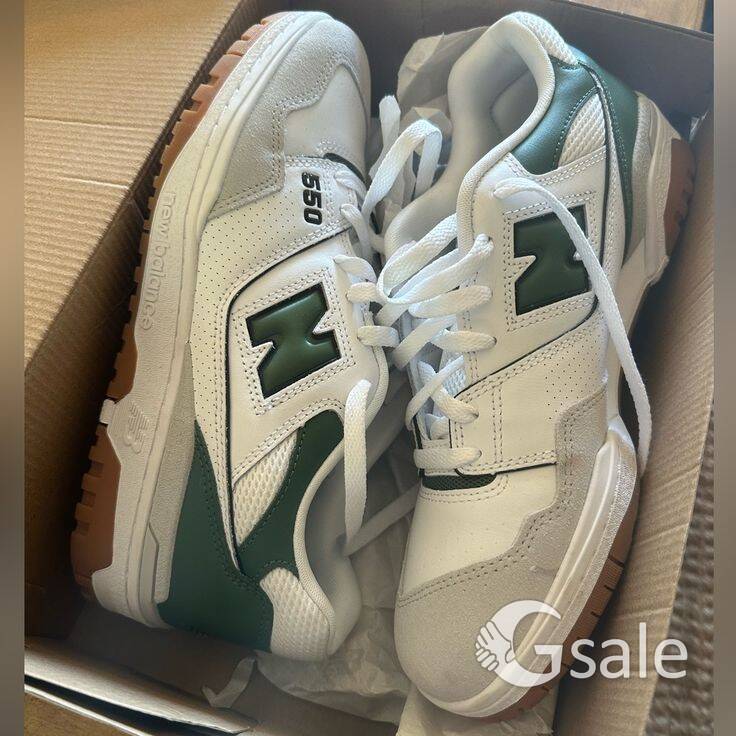 New Balance 550