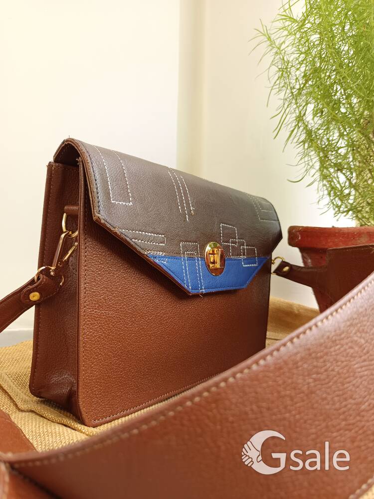 sling leather bag 