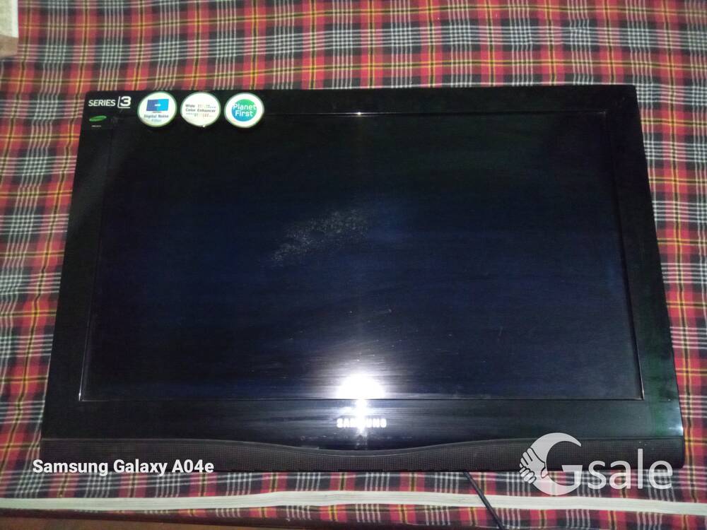 SAMSUNG T.V 