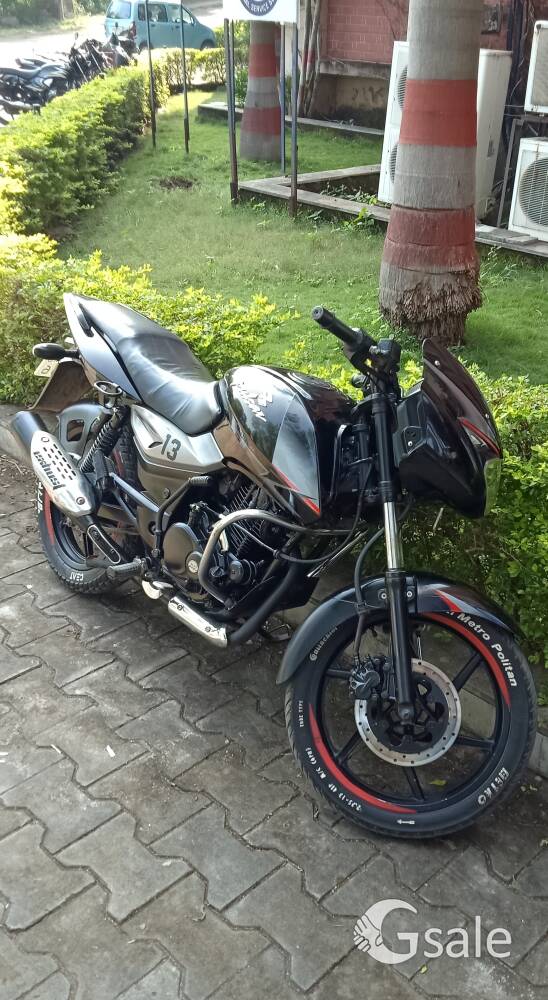 BAJAJ PULSAR 150 DTSI CARBURETOR WELL MAINTAINED 