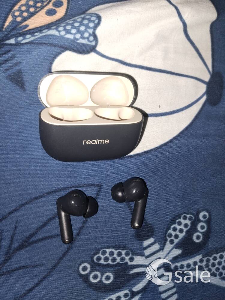 Realme t300 earbuds / current price 2300/ selling price - 1500
