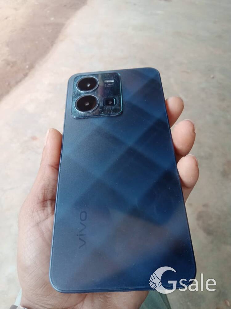 Vivo y35 8+8gb128 selling 