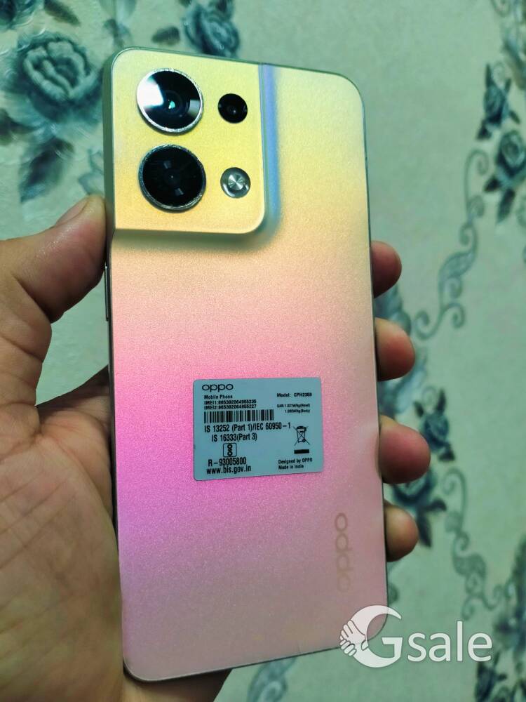 Oppo Reno 8 5g 8gb 128 gb... Excellent condition 