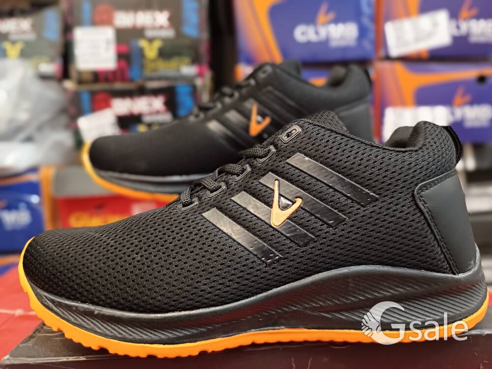 sports shoes