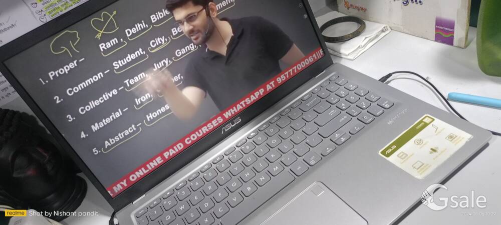 Asus vivobook 15 