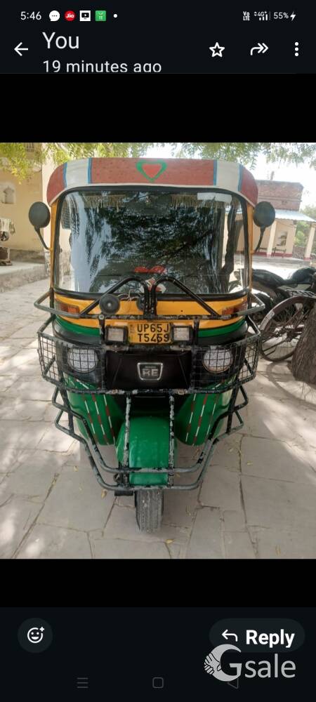 Bajaj CNG auto rikshaw 4s RE