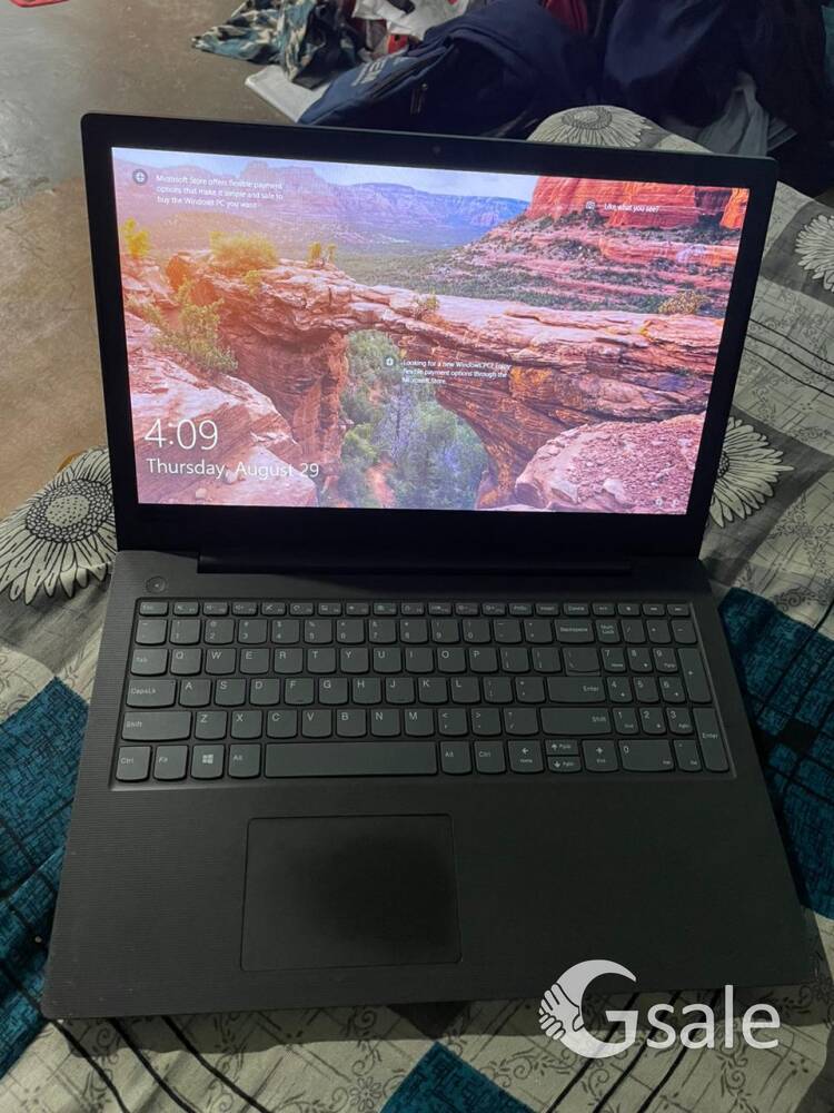 Want to sell my 4 year old laptop
