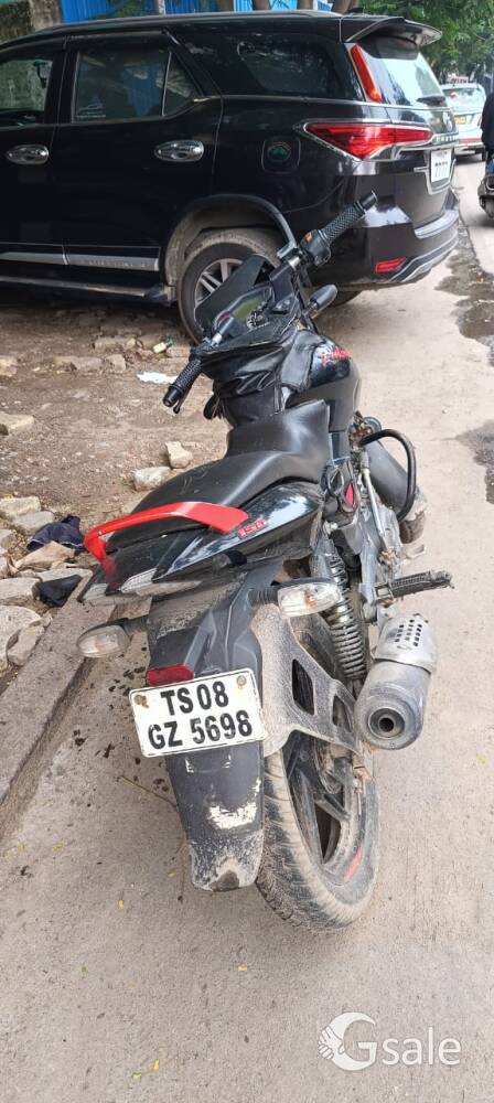 Bajaj pulsar 150 