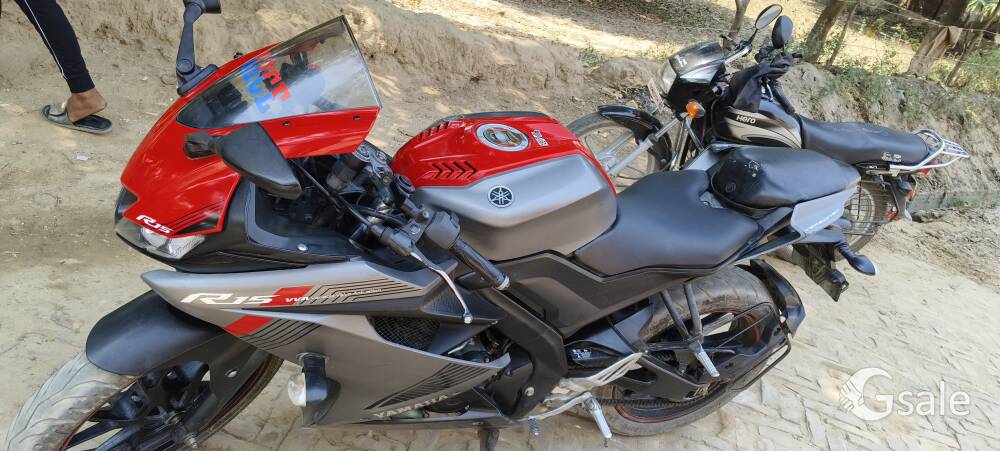  R15 v3 New condition h second owner h 