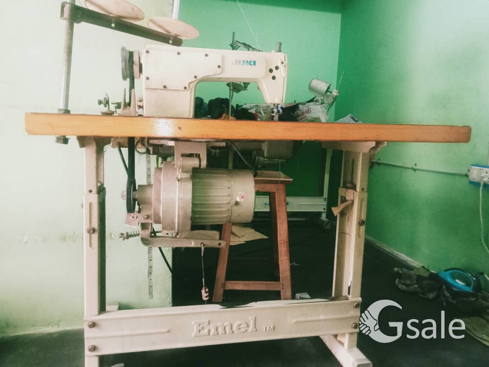 Sewing machine 