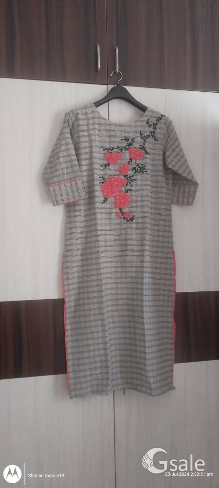 pre loved kurtis