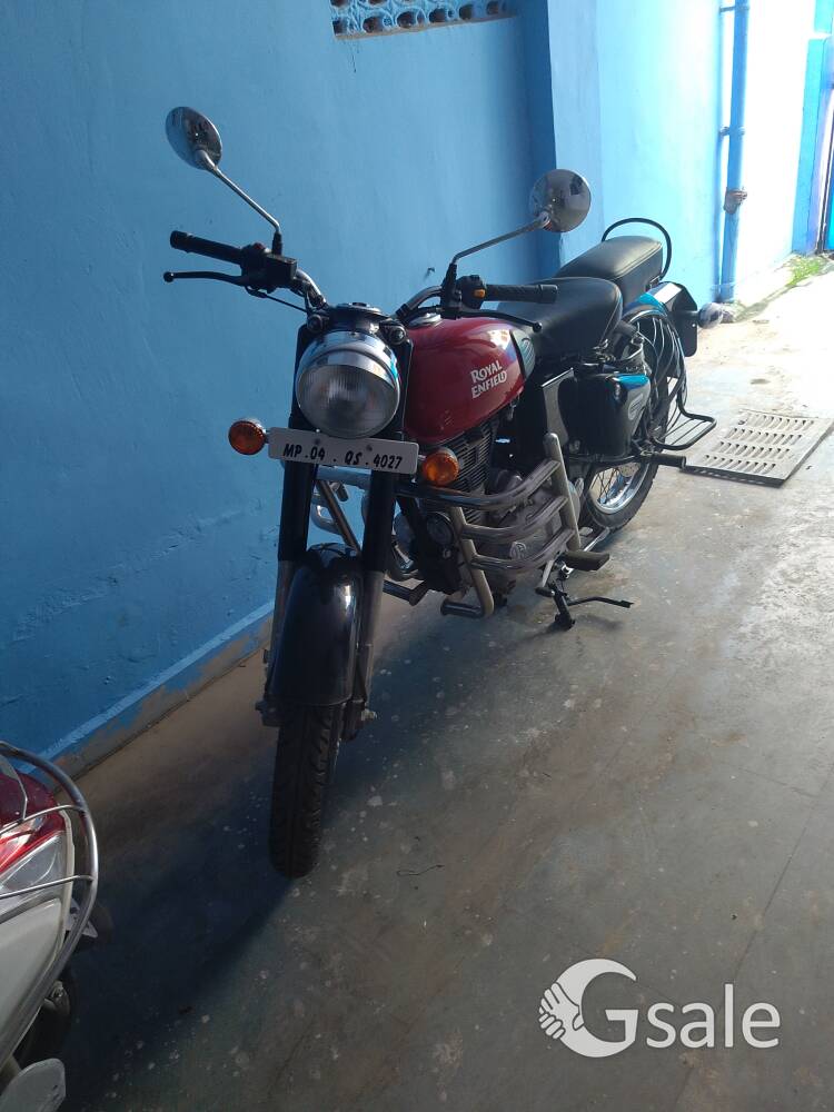 royal Enfield bullet classic 350 new condition 
