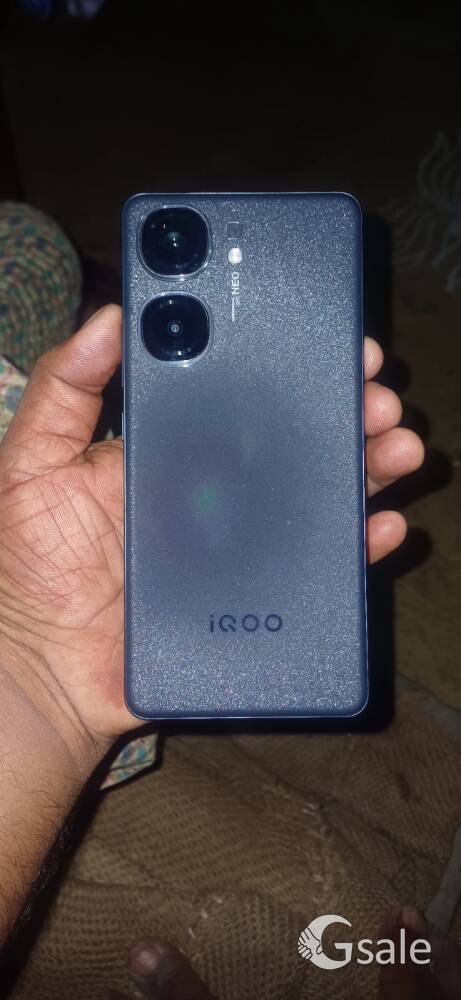IQ Neo 9 pro 