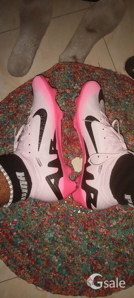 nike mercurial vapour 15 mad brilliance pack uk 8.5 football shoes 