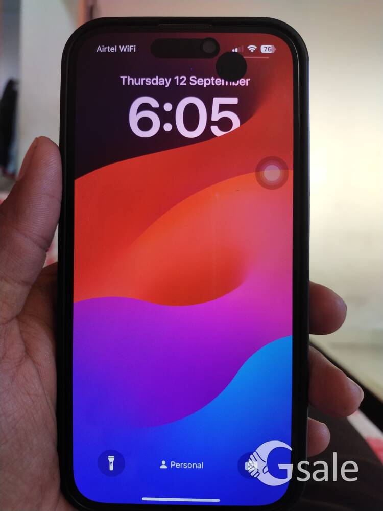 iPhone  15