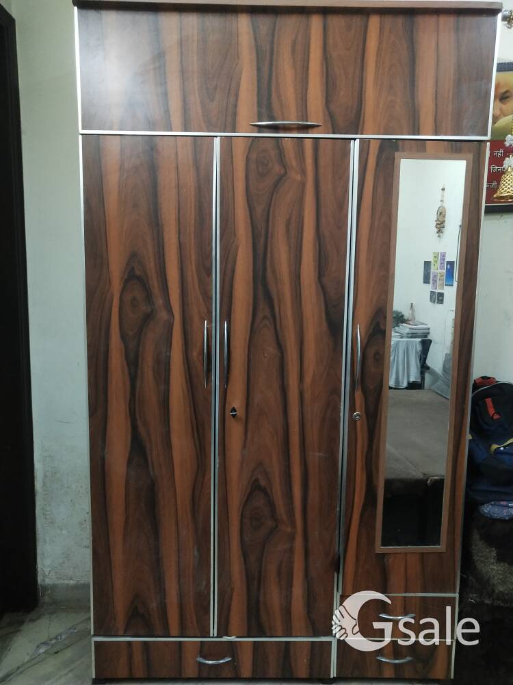 wooden almirah triple door
