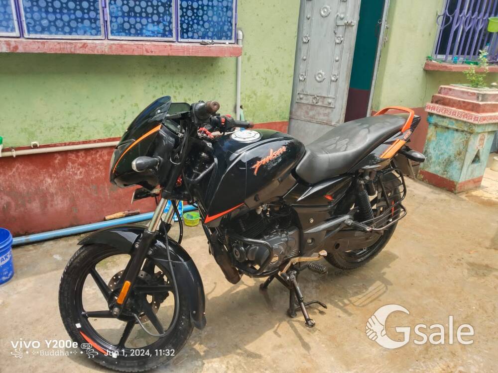 Pulser 125 cc