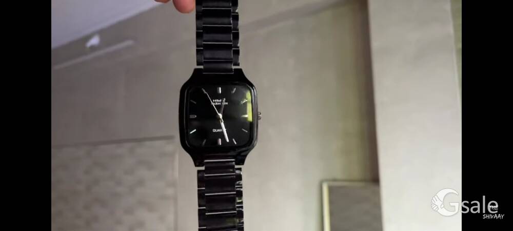 NEW Analog Watch Seal Packe
