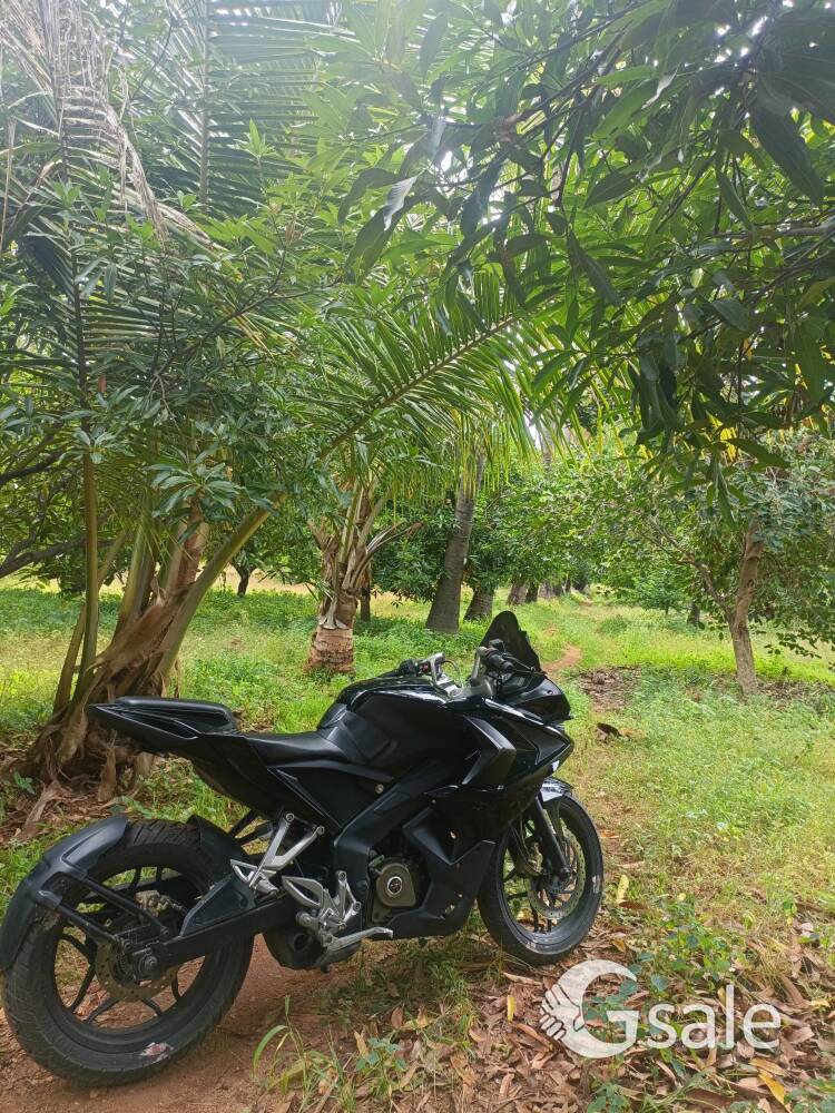 good condition model 2016 new tyres 