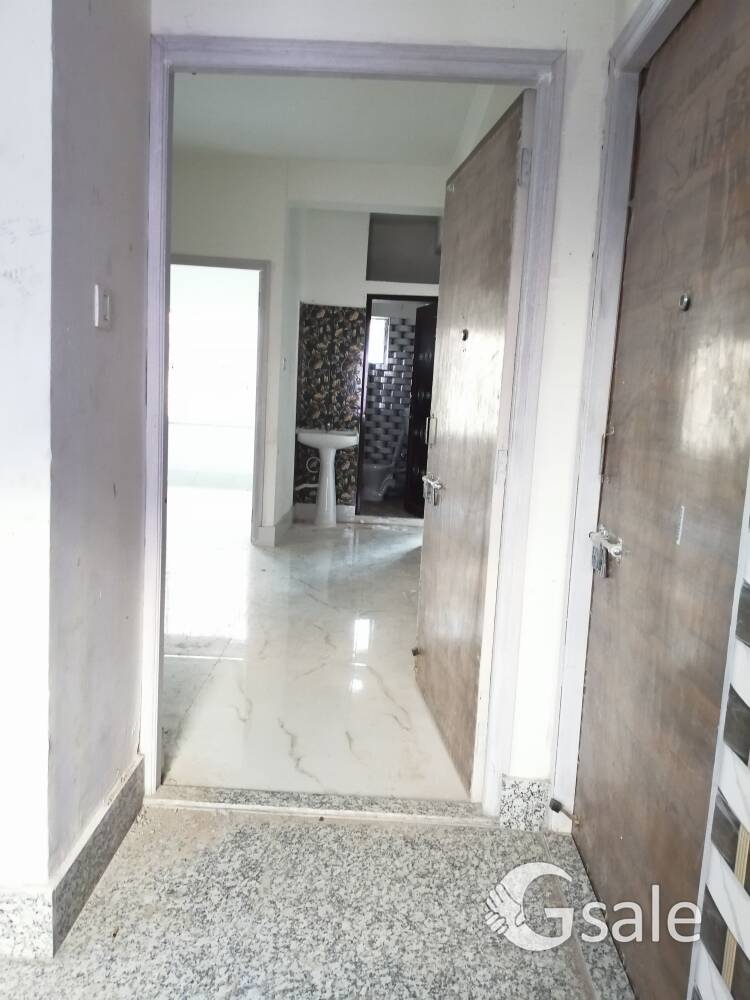 2 BHK-36Lakh-861 sqft.