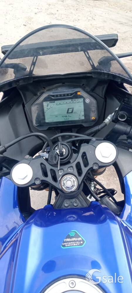 Yamaha r15 v4