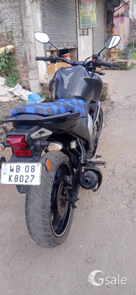 Yamaha FZS