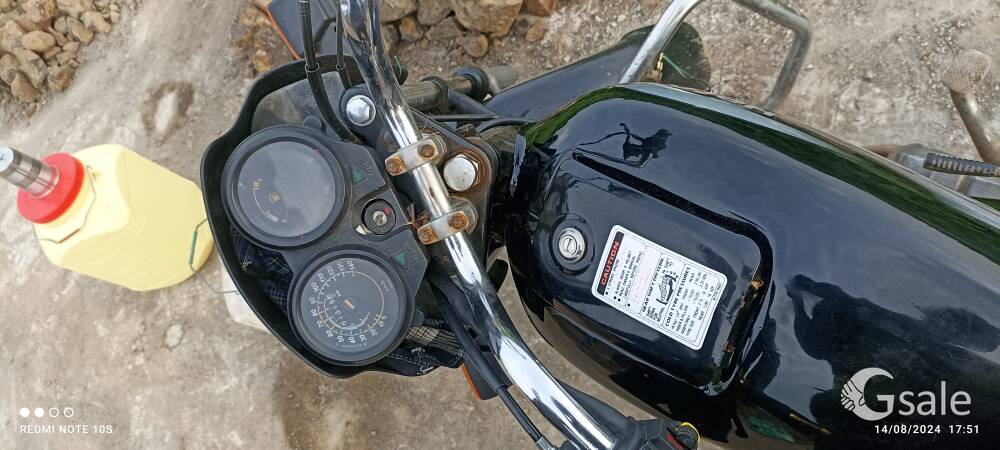 bike bechna hai
