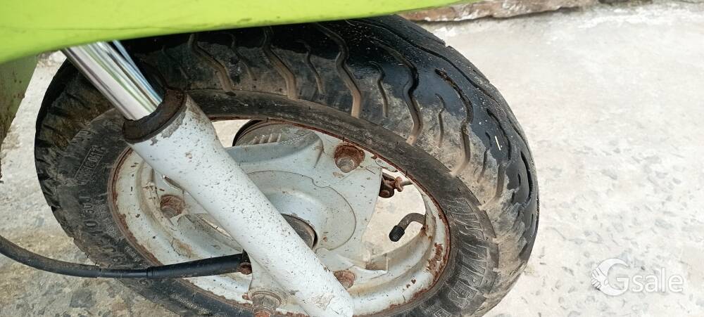 tvs scooty 
