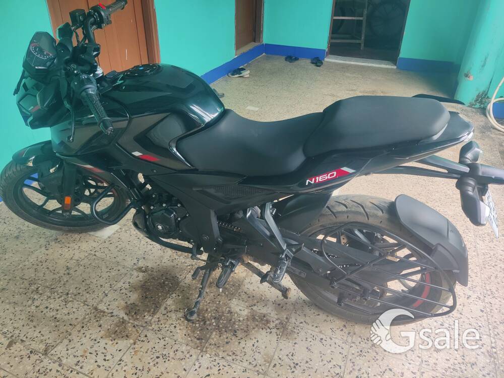 pulsar n160 2024 model 5000km 