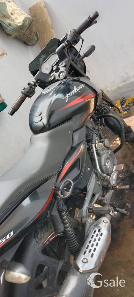 bajaj 150 
