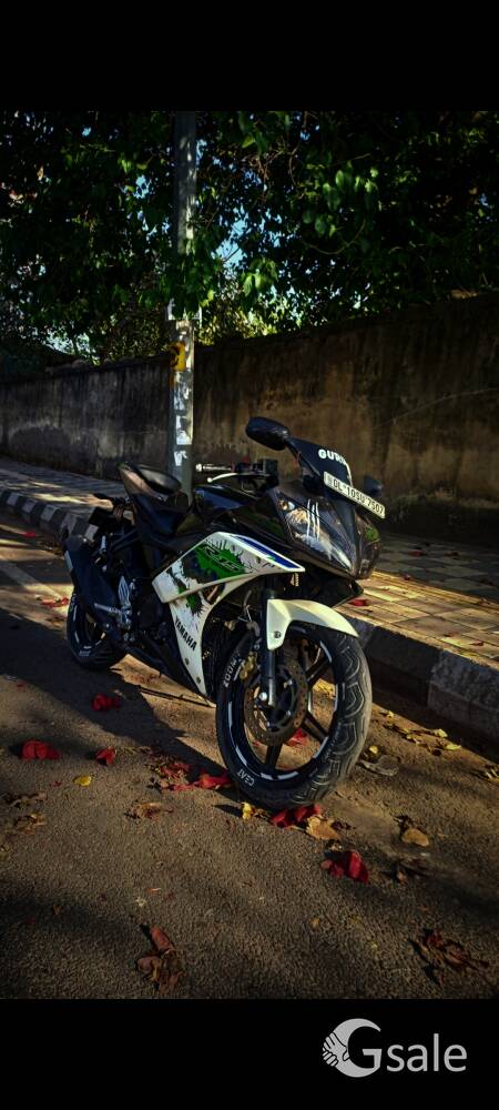 R15 V2 modified in good condition 