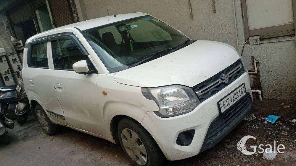 maruti suzuki wagonar 2022model 20000running white colour