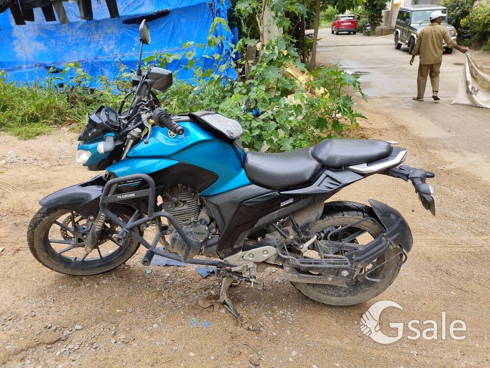 Yamaha FZ-25 bike for sale (250CC)