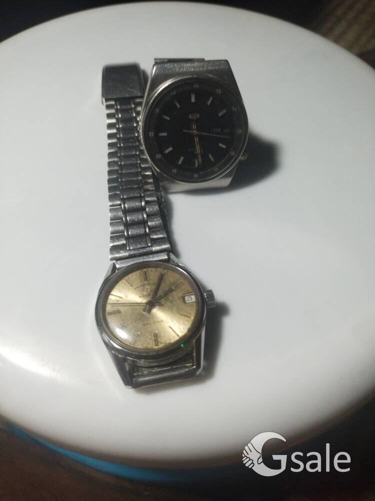 wrist watch 