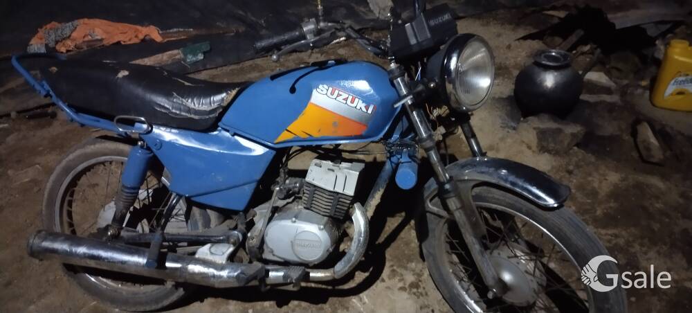 suzuki max 100 