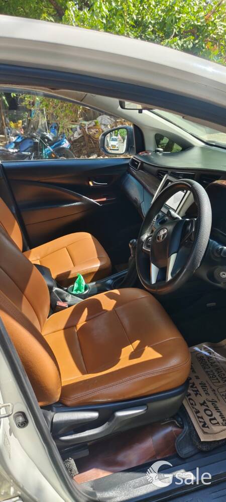 INNOVA CRYSTA 2.4G
