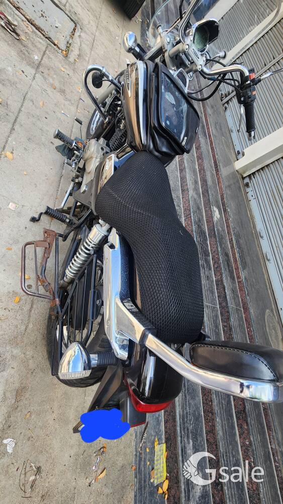 Bajaj average 220 cruise 2019 model 