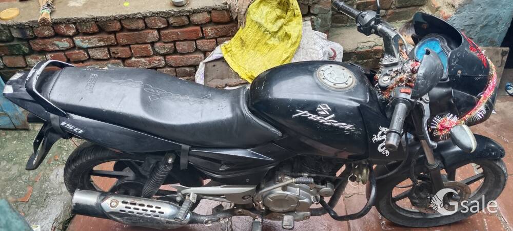 Bajaj Pulsar 150cc