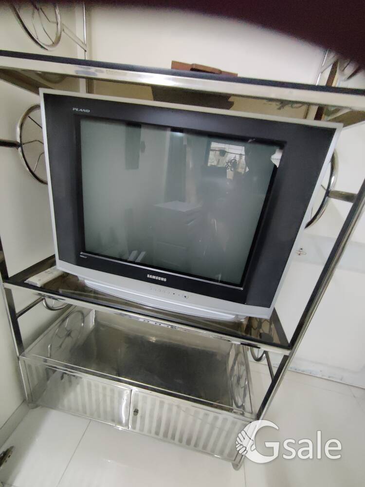 Flat screen samsung company tv