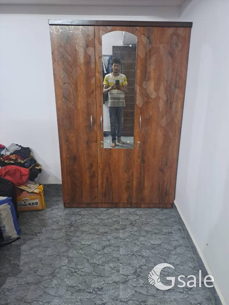 3 door wardrobe new brand 