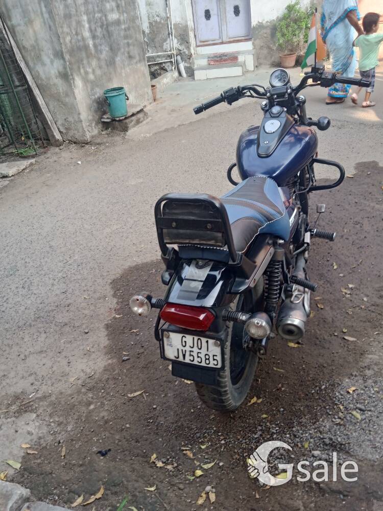 Bajaj Avenger 150