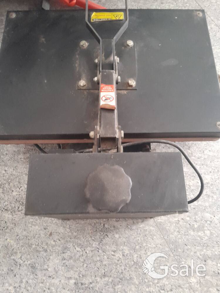 sticker press machine 