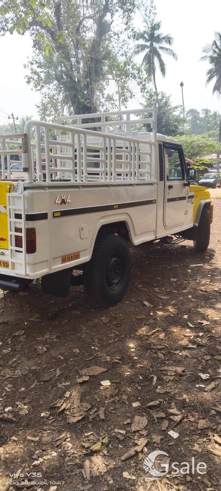 bolero pickup 4wd is for selling