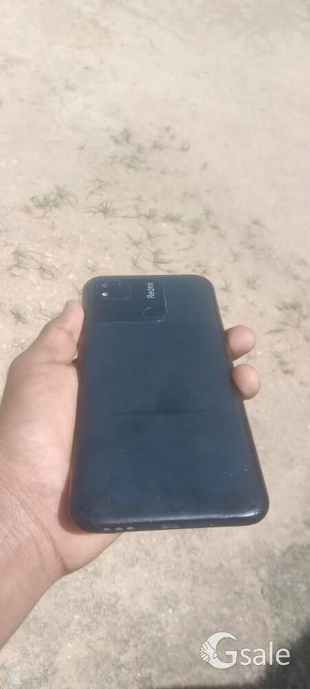 redmi 10 4+1gb 64 store good condition