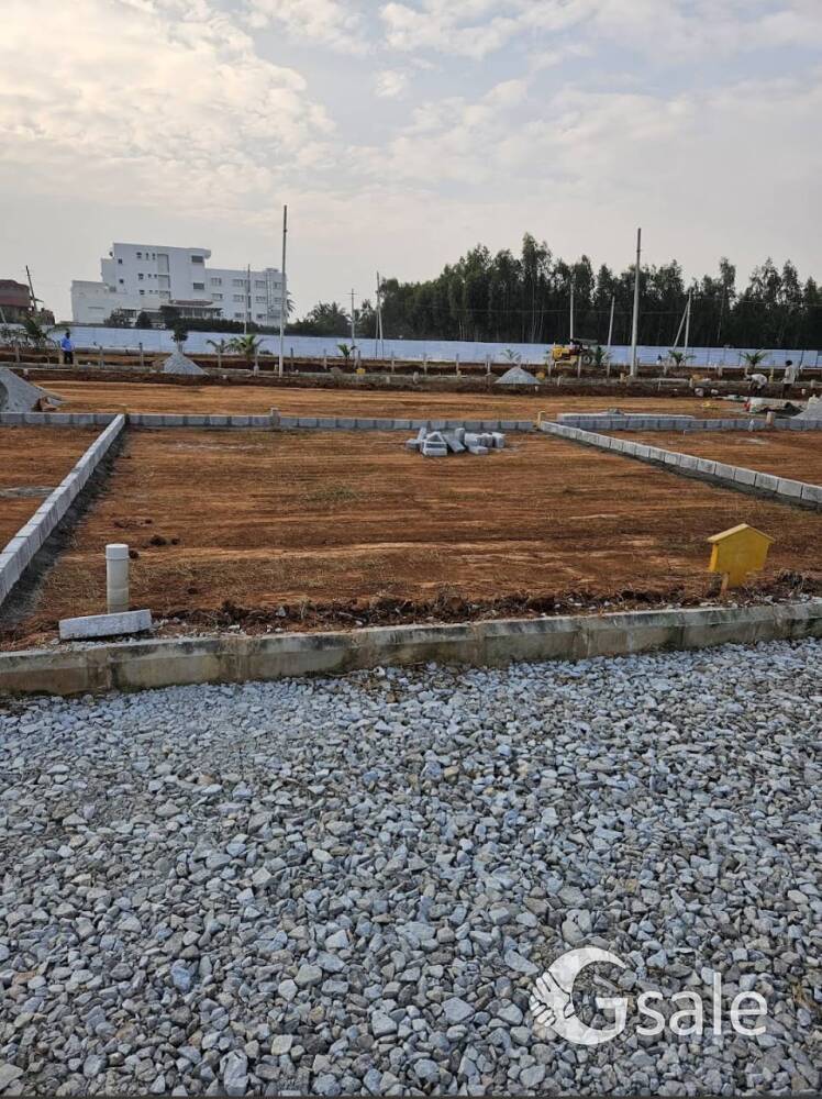 villas and plots 